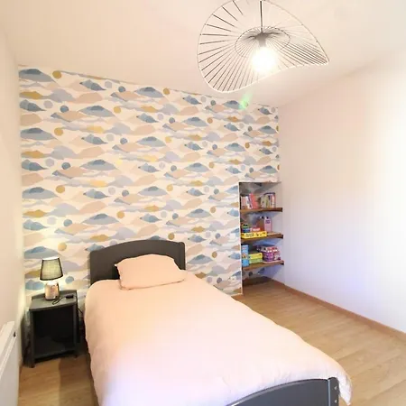 Maison Renovee Au Coeur Du Cantal Avec Randonnees, Baignade Et Peche A Proximite - Fr-1-742-532 * Leynhac